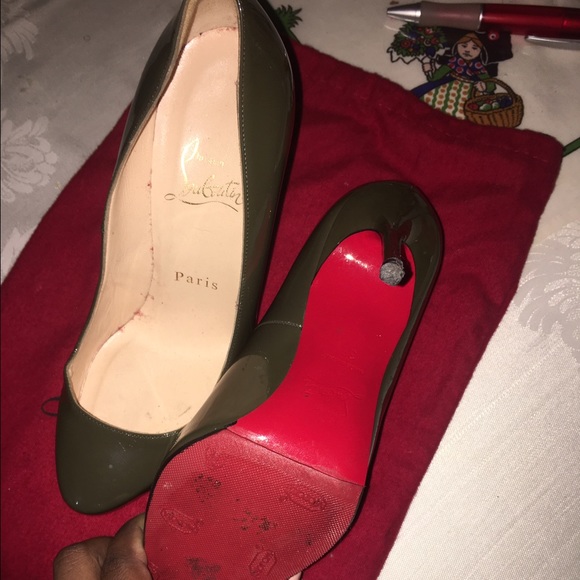 Authentic Christian louboutin heels ❌❌SOLD - Picture 2 of 4