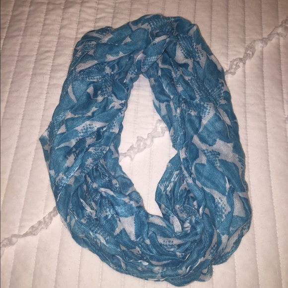 Light blue heart infinity scarf.