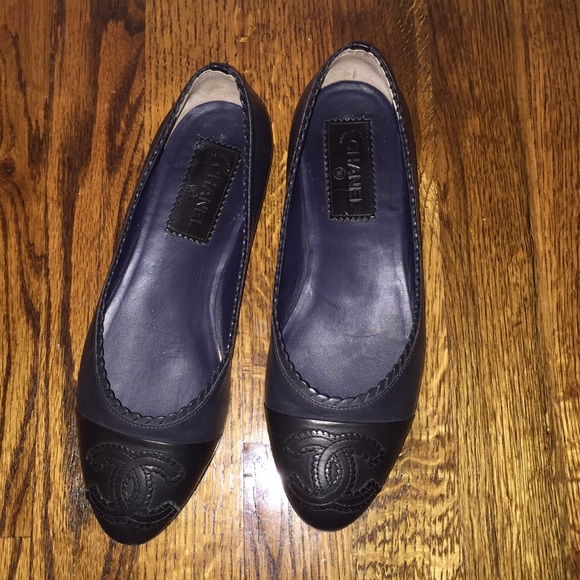 Chanel ballet flat 37.5 black navy