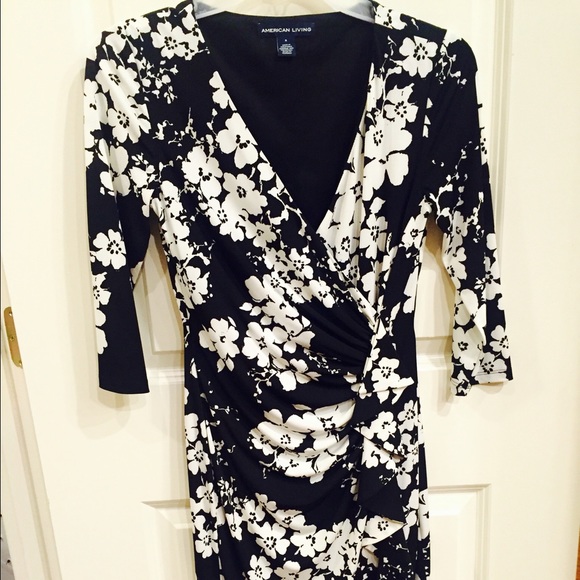 Macy's Dresses & Skirts - Black and White Floral Ruffle Front Dress