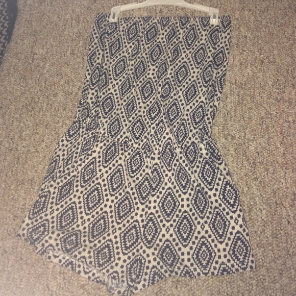 strapless navy blue and white romper