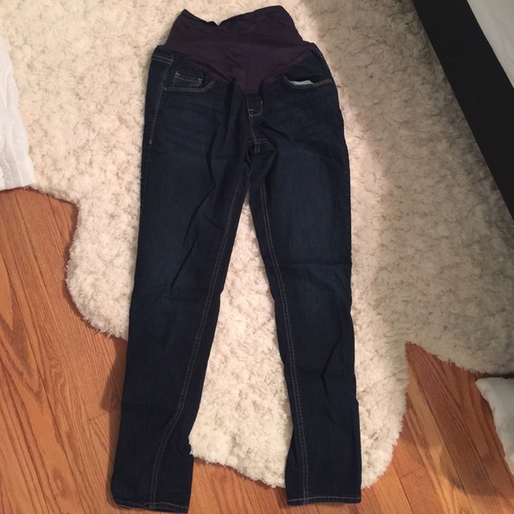 Old Navy maternity jeans