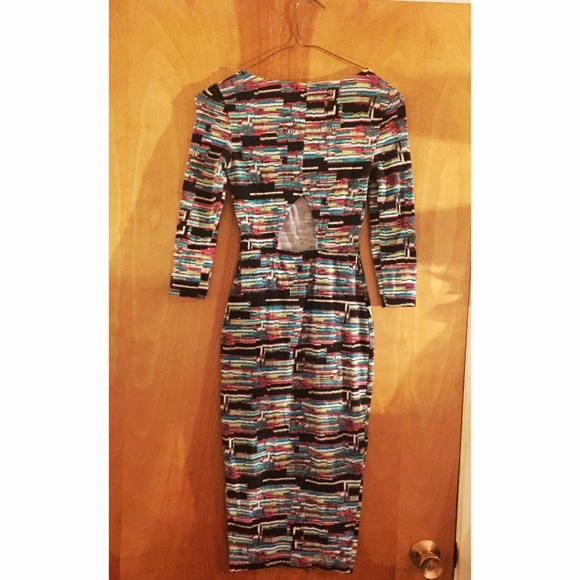 Dress - Picture 3 of 3