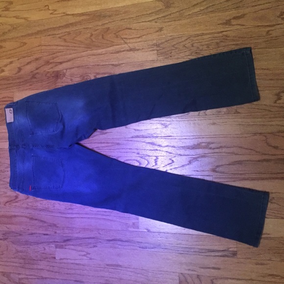 Jeans - Picture 2 of 2