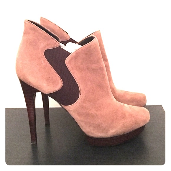 Bakers booties - Picture 1 of 3