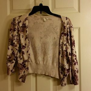 Flowery 3/4 sleeve cardigan