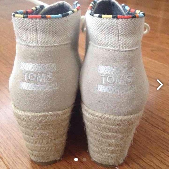 Toms Wedges