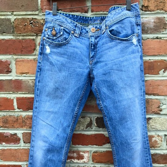 Banana Republic Distressed Denim Crops - size 6