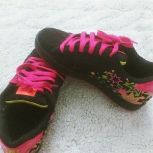 DC shoes