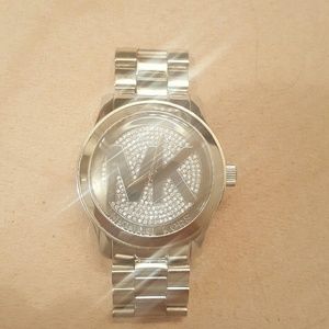Micheal Korn watch. Authentic