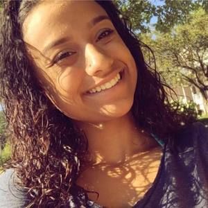 Meet your Posher, Ariana