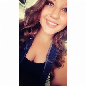 Meet your Posher, Brianna