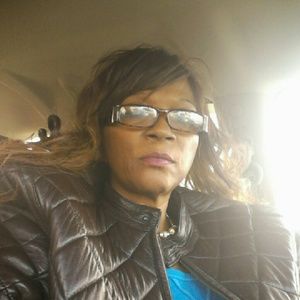 Meet your Posher, Brenda