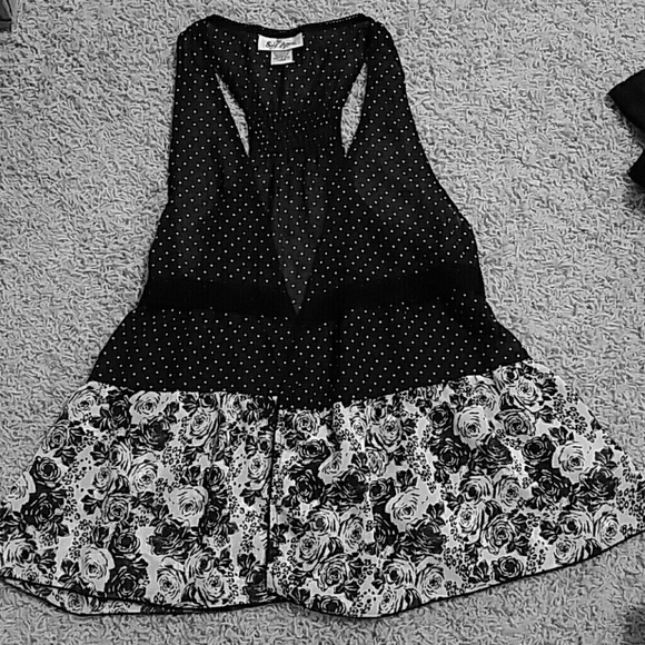 Girls cardigan From JC Pennys - Picture 1 of 1