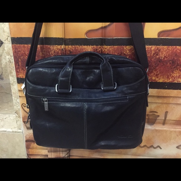 Kenneth Cole Crumpled leather double gusset bag