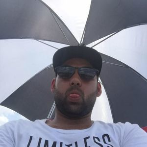 Meet your Posher, Adria alina