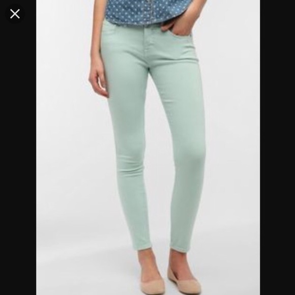 NWT BDG Skinny Twig Ankle Mint Corduroy Pants 29