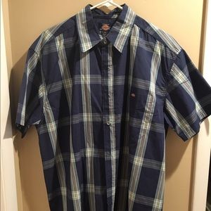 Dickies Short Sleeve Button Down.