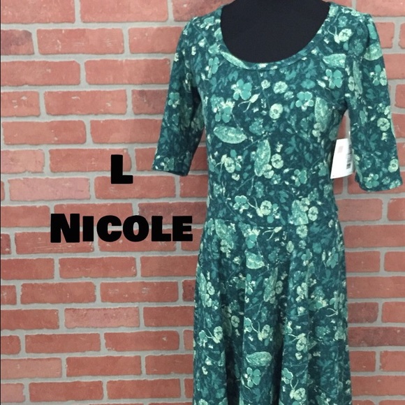 LuLaRoe Nicole Dress