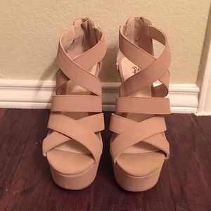 Nude Wedges