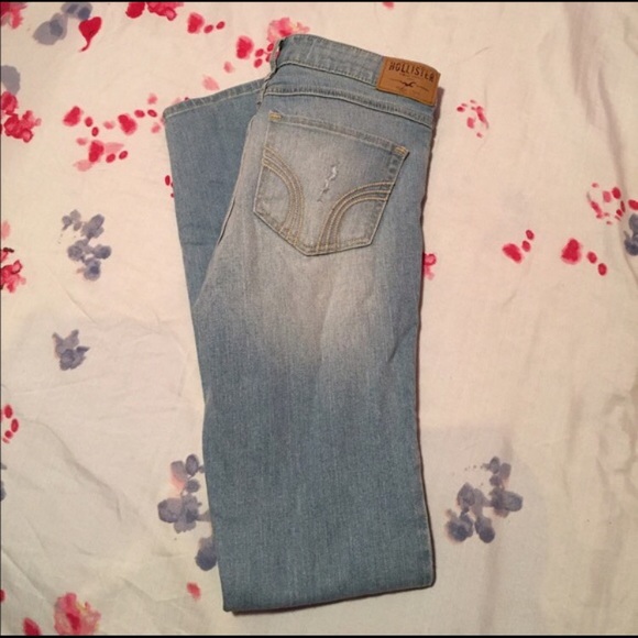 Hollister jeans.