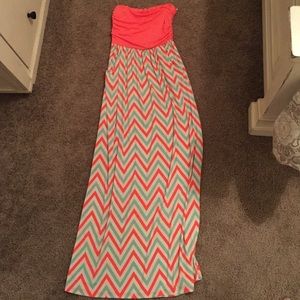Loila Coral Maxi Dress