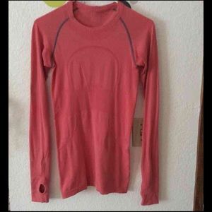 LULULEMON swiftly tech LS 4