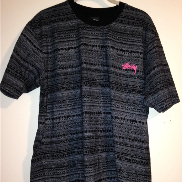 Stussy tee shirt - Picture 1 of 4