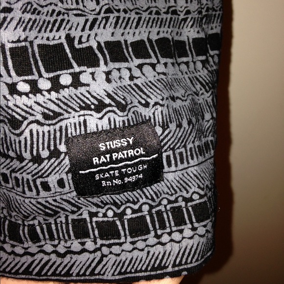 Stussy tee shirt - Picture 3 of 4