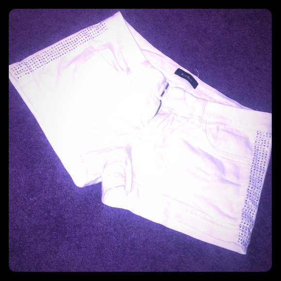 Bebe crystal Studded shorts!