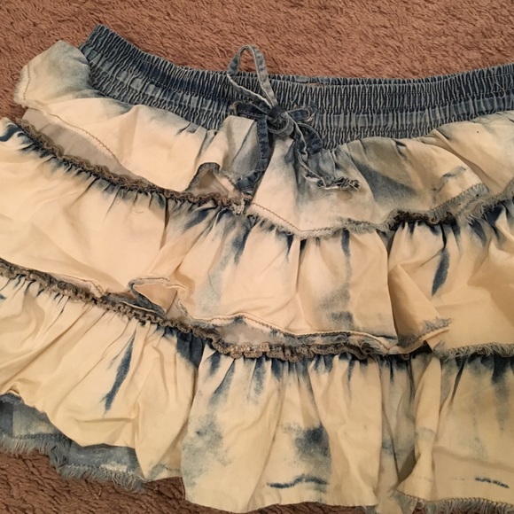 Ruffle Skirt