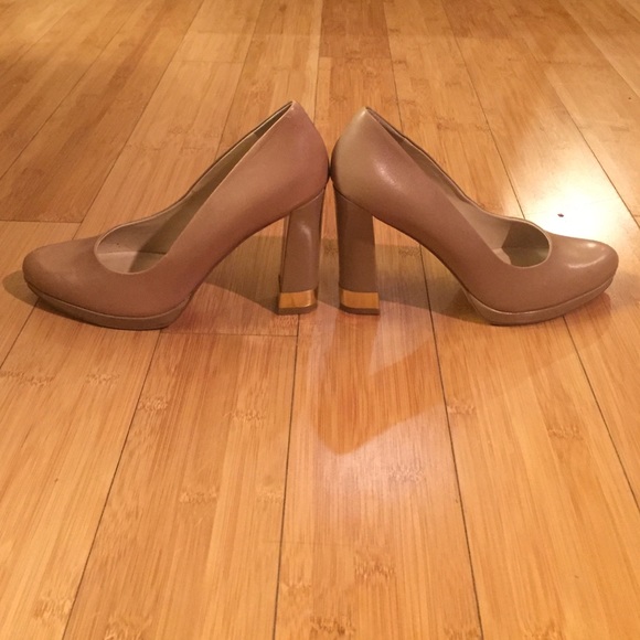 Nine West Nude Pumps with Gold Heel