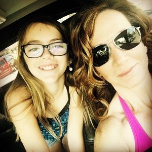 Meet your Posher, Denise