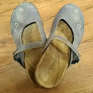Vionic Orthaheel Melissa Denim Mule Clog size 9