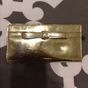 Kate Spade metallic gold spade wallet ♠️
