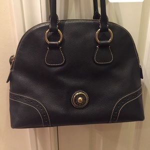 Dooney & Bourke Bag! 👜 (Authentic!)