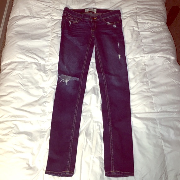 Hollister dark wash skinny jeans