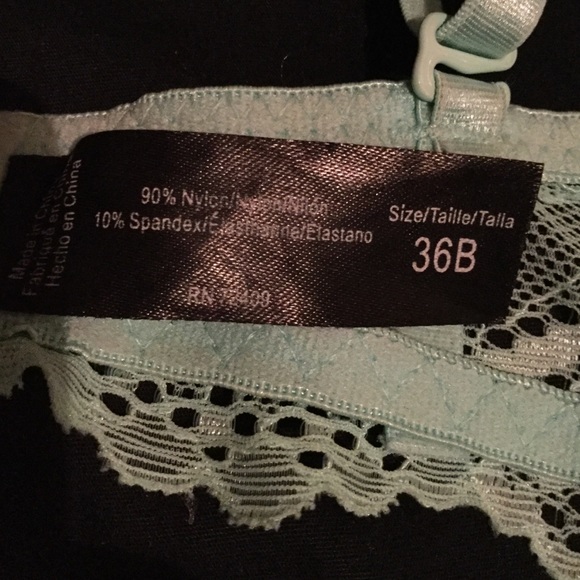 Padded blue bra size 36 B - Picture 3 of 4