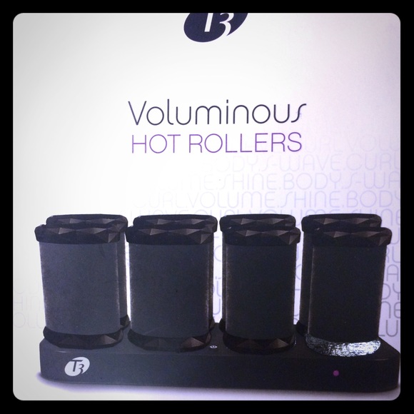 Used once! Voluminous hot rollers