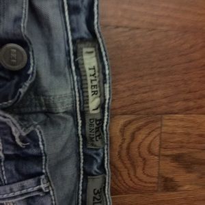 Boys BKE jeans. 32L. Tyler