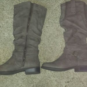 Boots. Ashy brown. Never worn