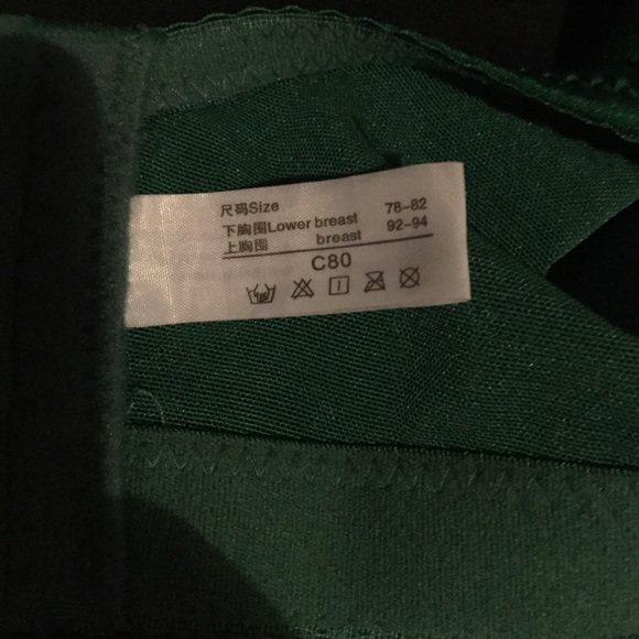 Green full coverage bra size 36B - Picture 4 of 4