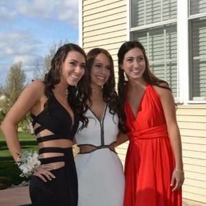 Meet your Posher, Mara