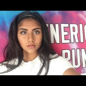 Meet your Posher, Nuha