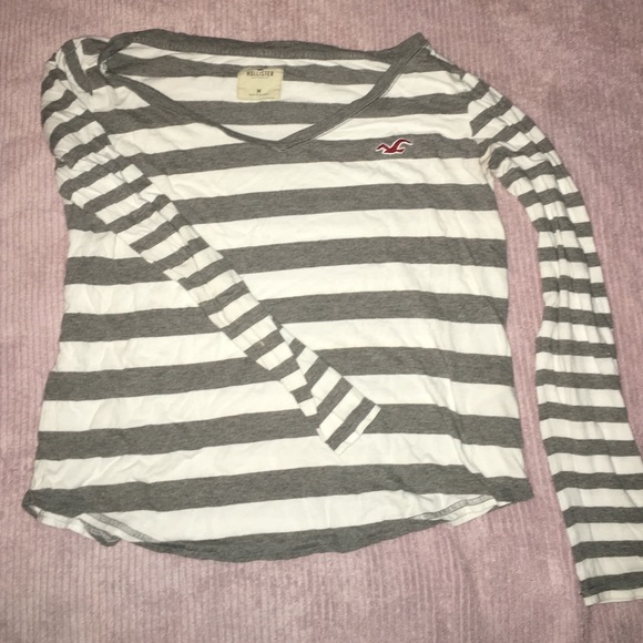 Long sleeve hollister shirt