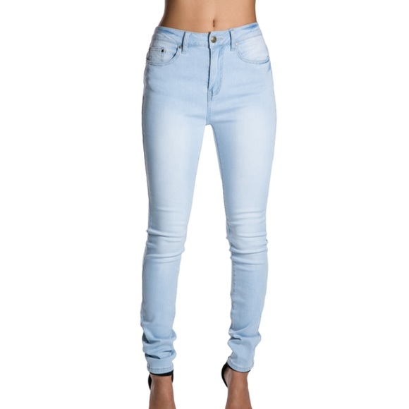 High Waisted Knit Denim - Picture 4 of 4