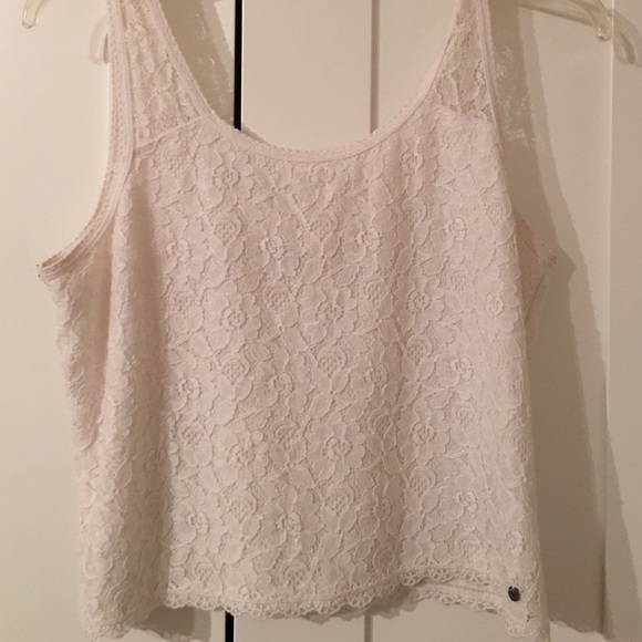white lace tank top