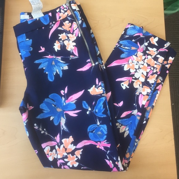 Rare Zara Floral Trousers - Picture 7 of 7