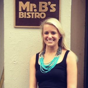Meet your Posher, Mary rives