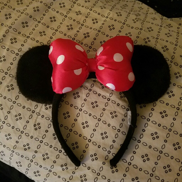 Plush Red Bow Minnie Mouse Ears